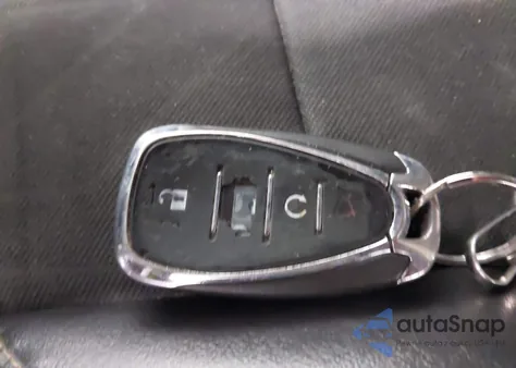 2018 Chevrolet Trax Lt z USA, uszkodzony, nr VIN KL7CJPSB8JB653745